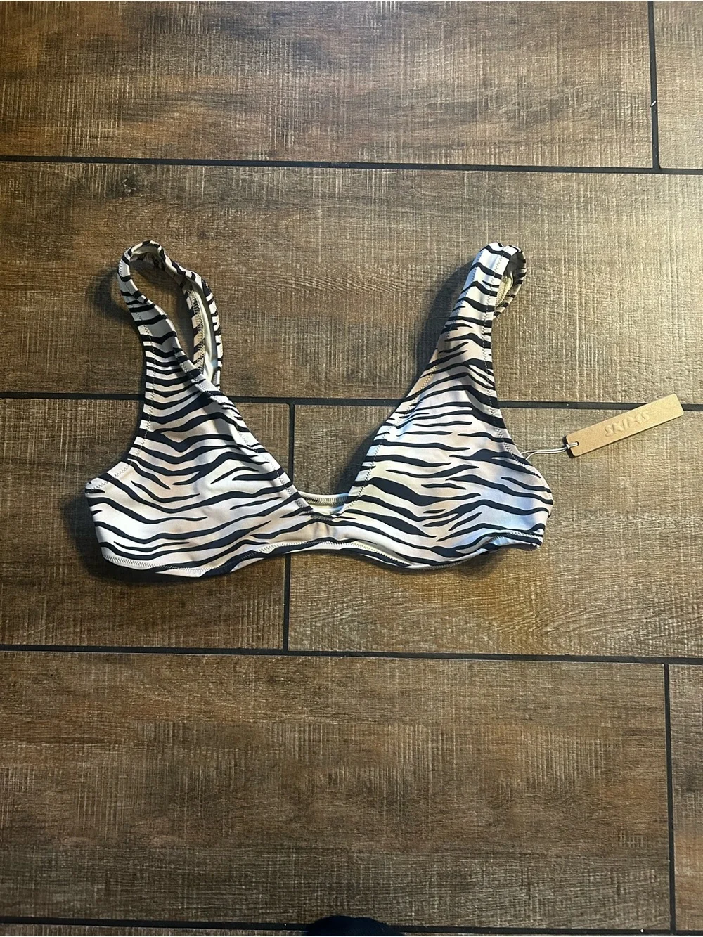 SKIMS SWIM PLUNGE TRIANGLE BIKINI TOP CHAMPAGNE TIGER PRINT sz LG